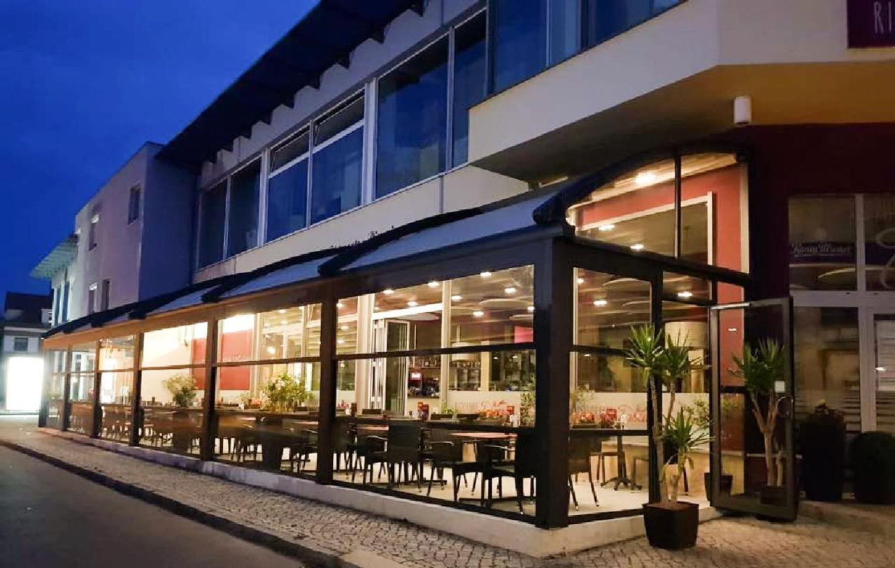 Hotel Toscana Borna Exteriér fotografie